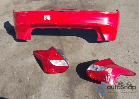 2012 Ford Focus Se from USA, damaged, VIN 1FAHP3K28CL178584